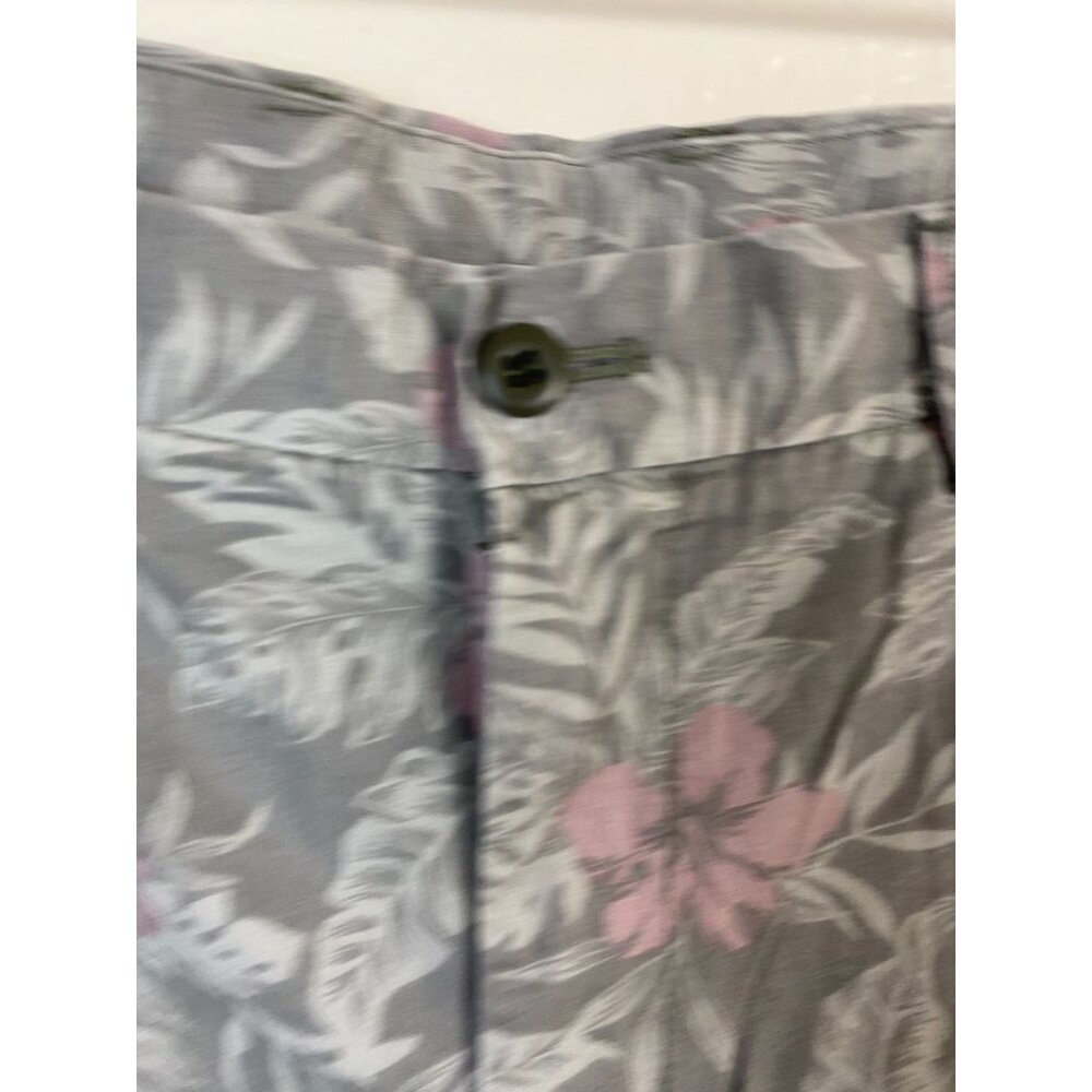 UNIQLO Floral Mens Chino Shorts size XL Hawaiian Vacation Casual Cruise Resort - Picture 9 of 16